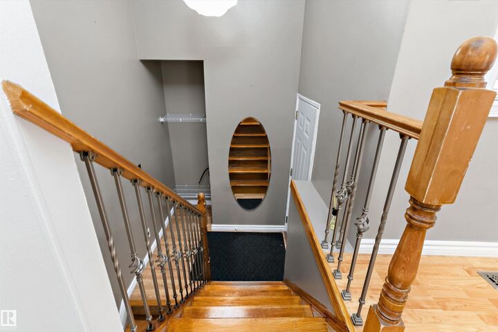 Property Photo:  500 Willow Court NW  AB T5T 2K7 