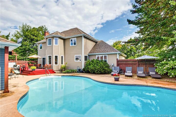 Property Photo:  28 Basswood Court  NB E1G 2E5 