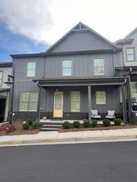 Property Photo: 5611 Pine Street GA 30542