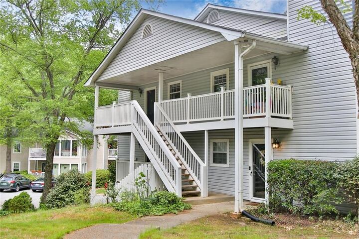 Property Photo: 2104 Augusta Drive SE GA 30067
