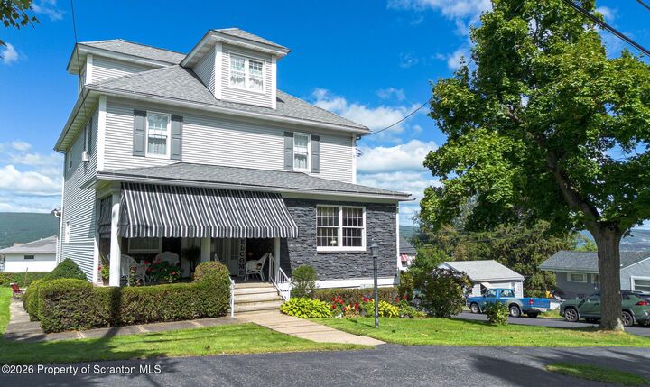 Property Photo:  2302 S Webster Avenue  PA 18505 