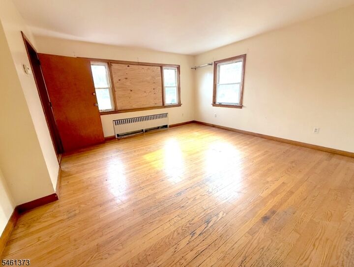 Property Photo:  162 Sheridan Ave  NJ 07011 