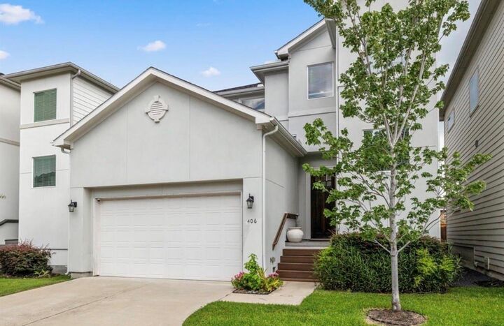 Property Photo: 406 Yale Oaks Lane TX 77091