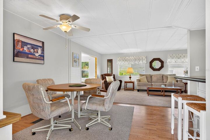 Property Photo: 47 Caballo Way FL 34209