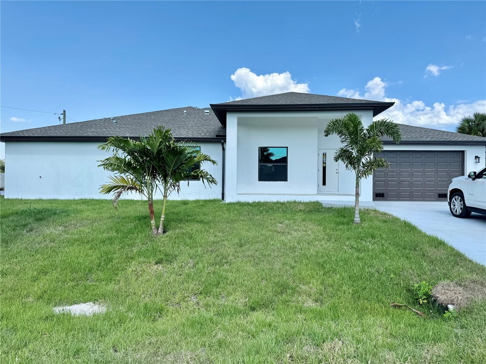 Property Photo: 13217 Blytheville Avenue FL 33981