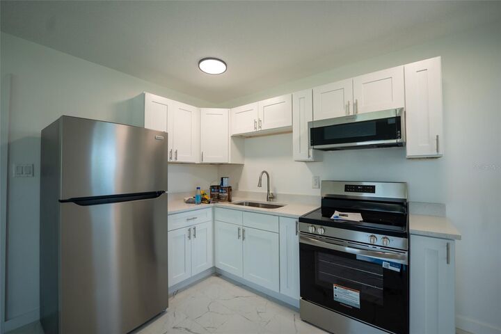 Property Photo:  56 B Street 2  FL 33708 