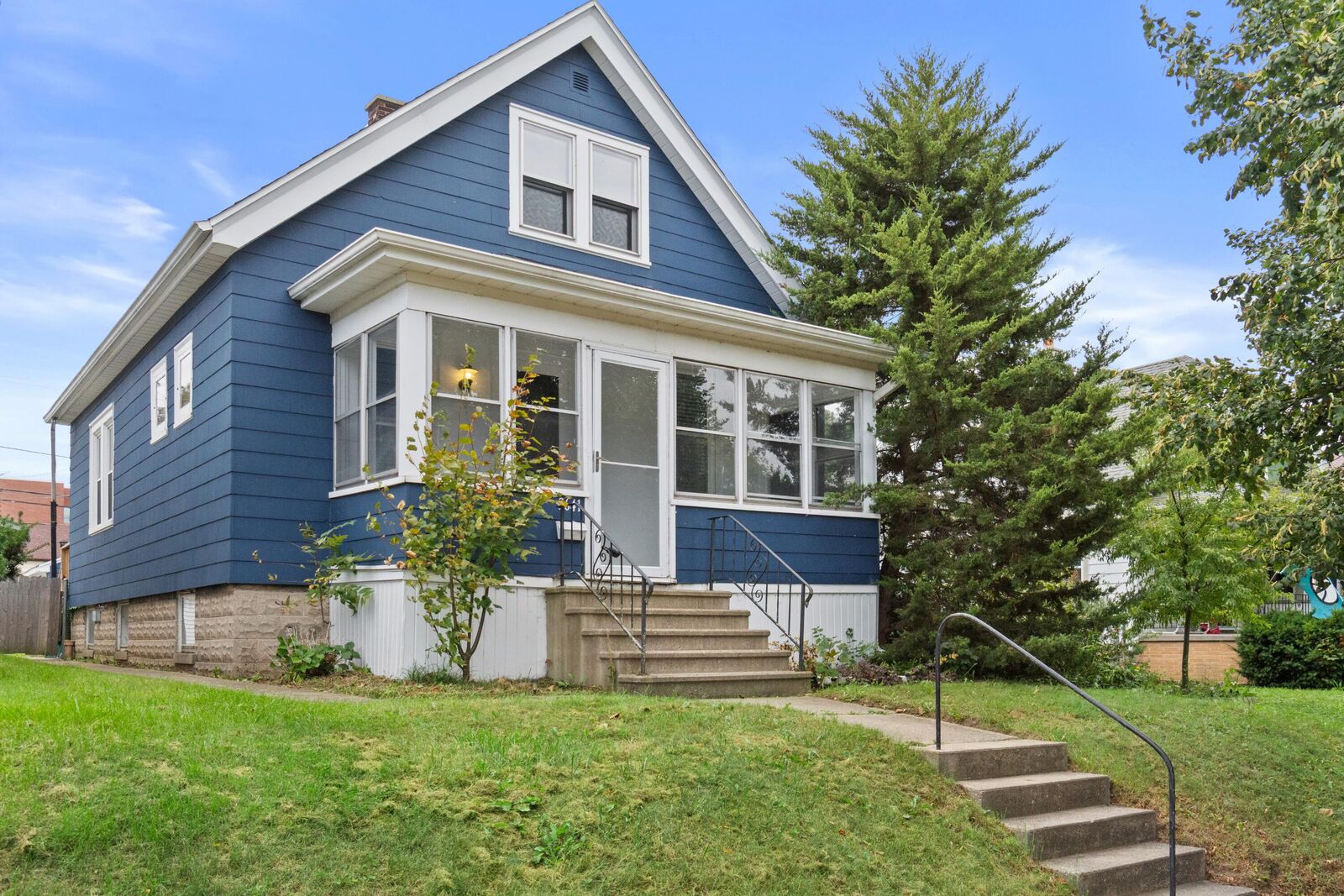 Property Photo:  3641 E Whittaker Ave  WI 53110 