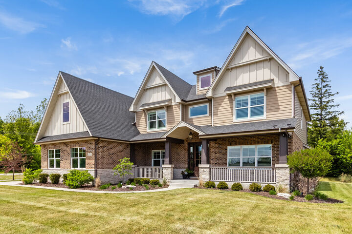 Property Photo:  12711 Caruso Court  IL 60439 