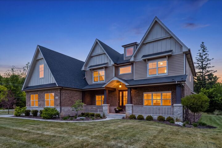 Property Photo:  12711 Caruso Court  IL 60439 