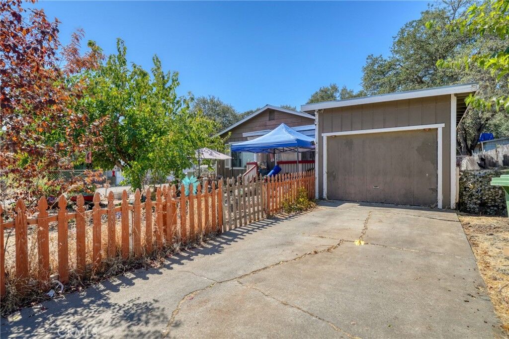 Property Photo:  4113 Spruce  CA 95422 