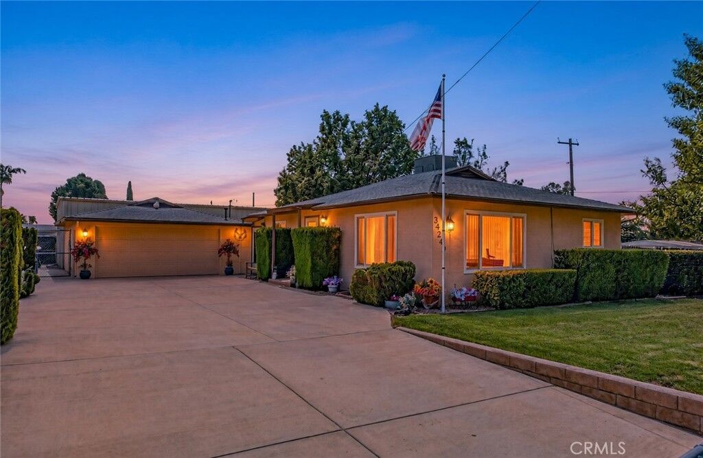Property Photo:  34249 Avenue H  CA 92399 