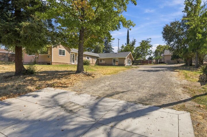 Property Photo:  7628 Kensington Drive  CA 95610 