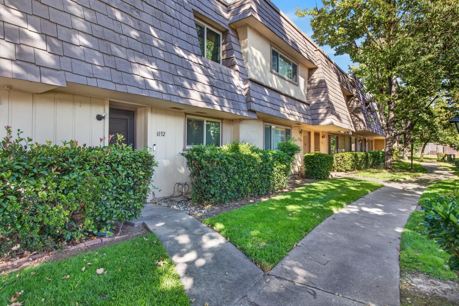 Property Photo: 6152 Via Casitas CA 95608