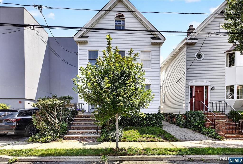Property Photo:  216 Jackson Avenue  NJ 07601 