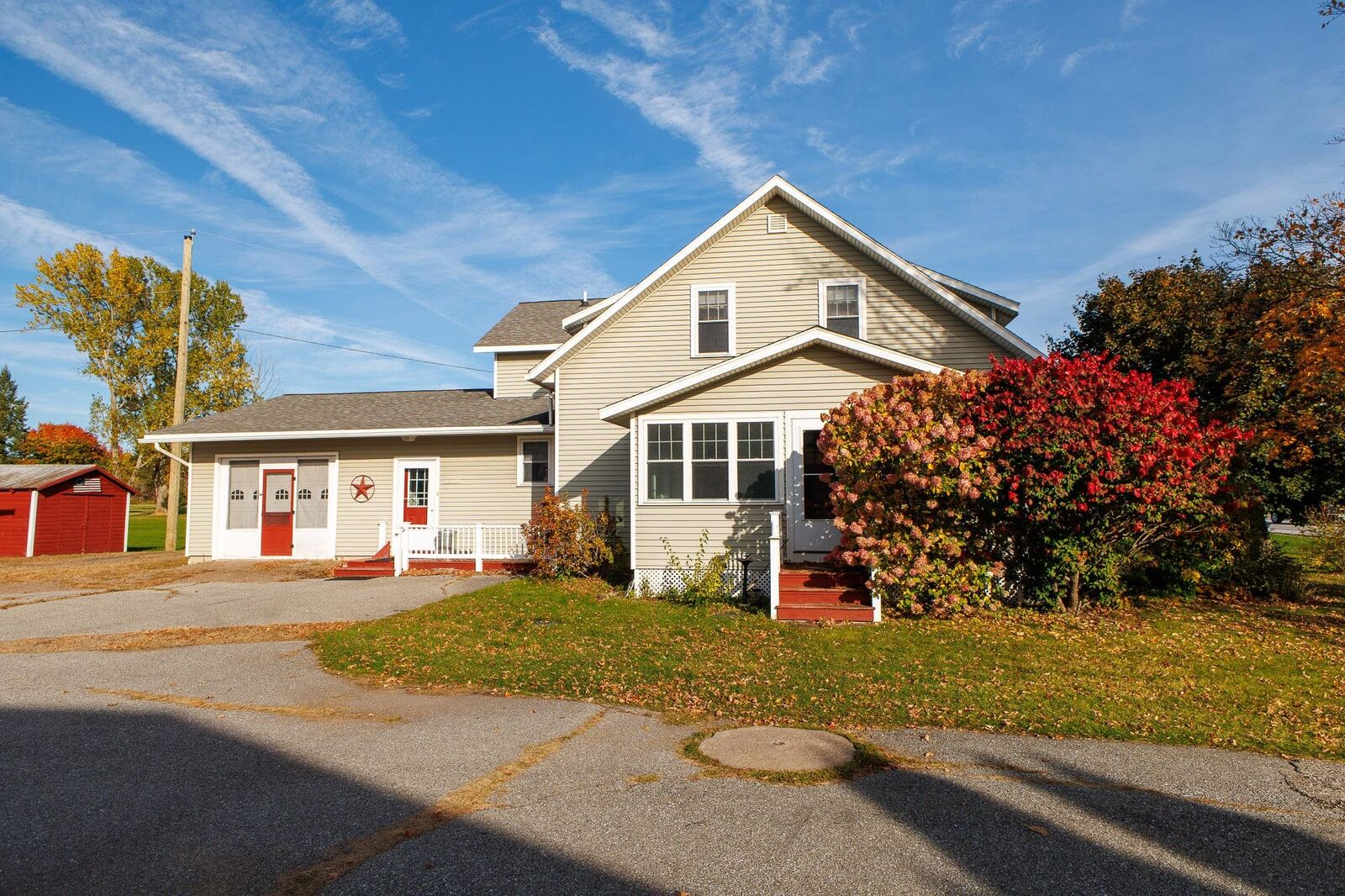 Property Photo:  342 US Route 2  VT 05486 