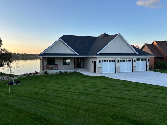 Property Photo:  660 E Lake Cowdry Road NW  MN 56308 