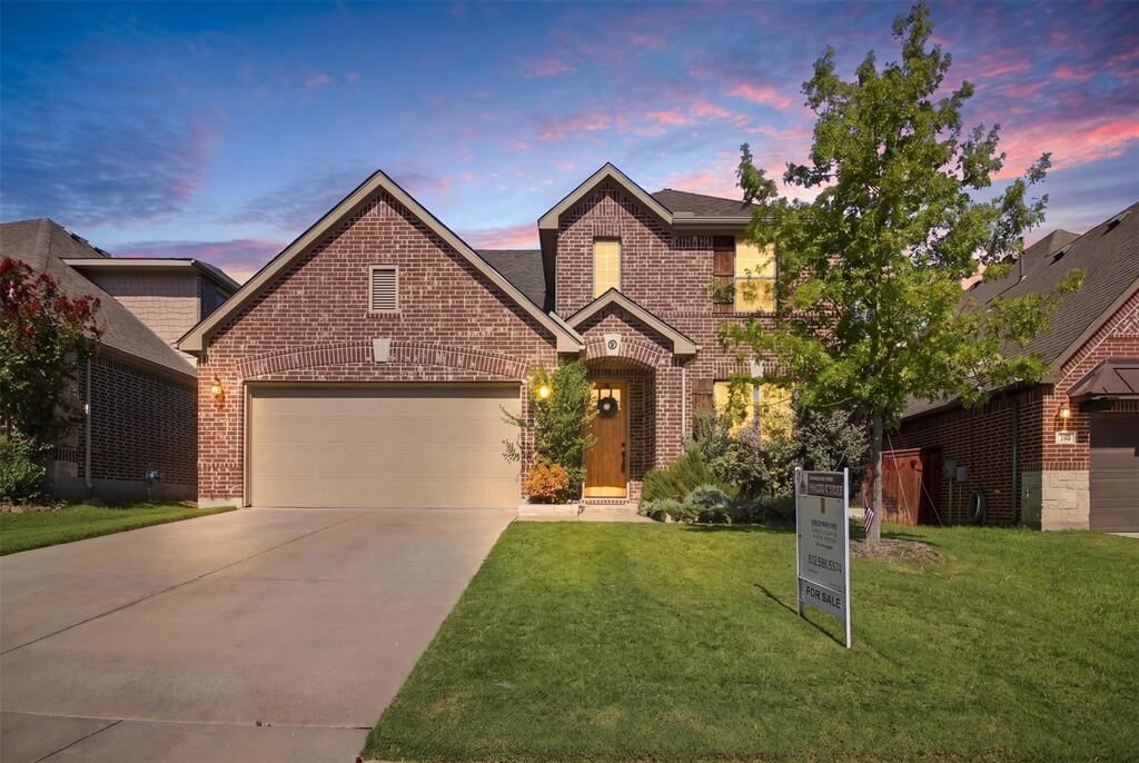 Property Photo:  800 Spring Falls Drive  TX 75071 