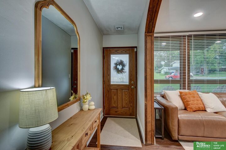 Property Photo:  4622 N 82nd Street  NE 68134 