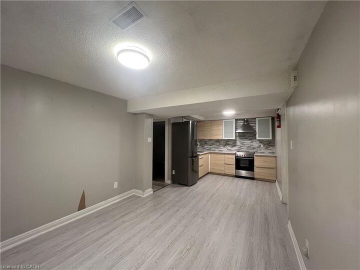 Property Photo:  5002 Willowood Drive Basement  ON L5R 3R5 