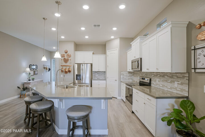 Property Photo: 4896 N Pemberley Street AZ 86314