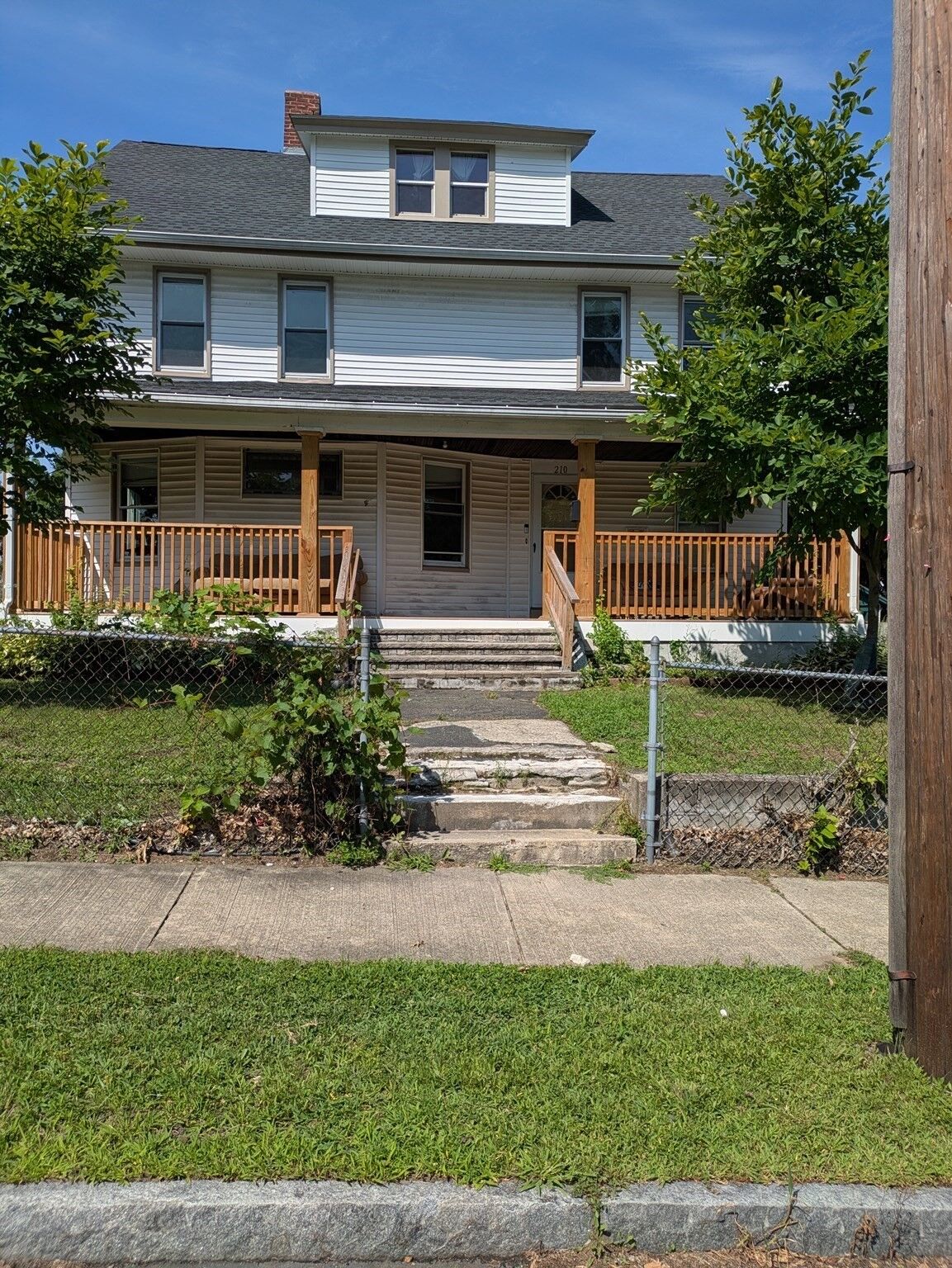 Property Photo:  210 Albemarle St  MA 01109 