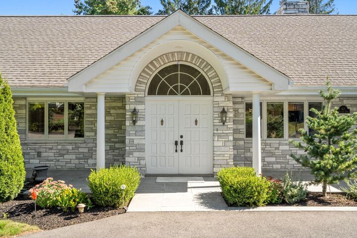 Property Photo:  67 Crestview Road  MA 02478 