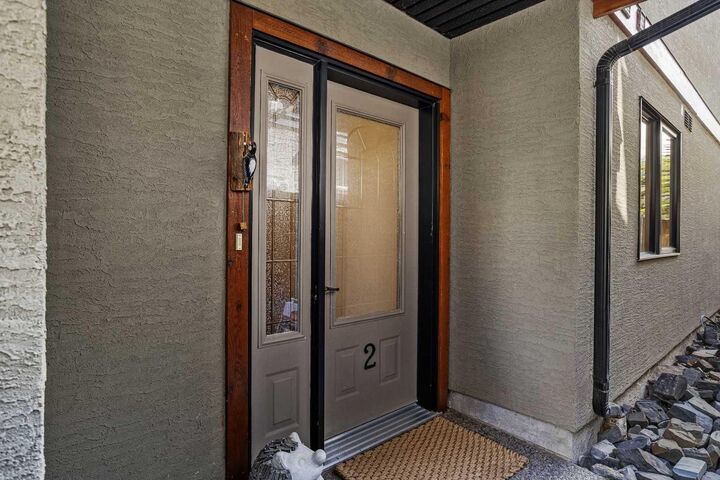 Property Photo:  722 3rd Street 2  AB T1W 2J6 