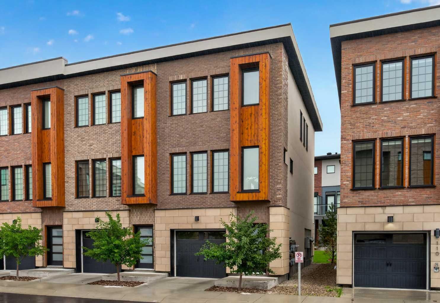 Property Photo:  81 Greenbriar Place NW 116  AB T3B 6J1 