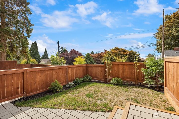 Property Photo: 8828 B 38th Avenue SW WA 98126