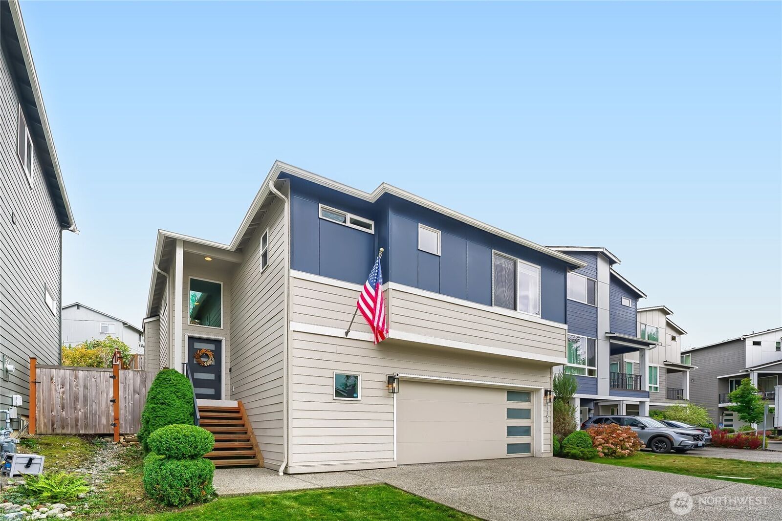 Property Photo:  11106  14 Place SE  WA 98258 