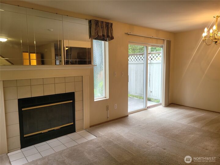 Property Photo:  5004  168 Street SW A  WA 98037 
