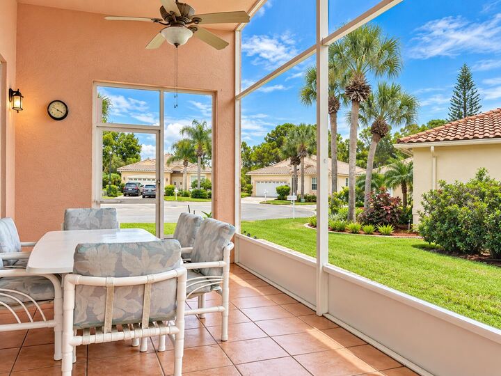 Property Photo:  374 NW Toscane Trail  FL 34986 