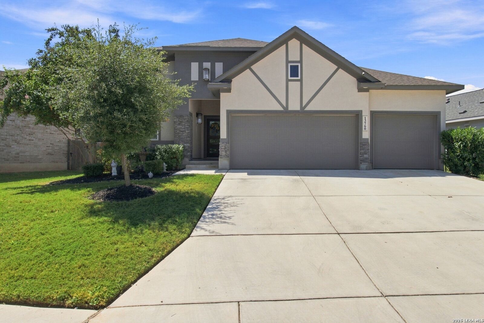 Property Photo: 13760 Bradford Park TX 78253