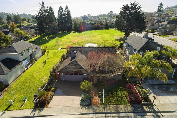 Property Photo:  4456 Merlin Way  CA 95073 