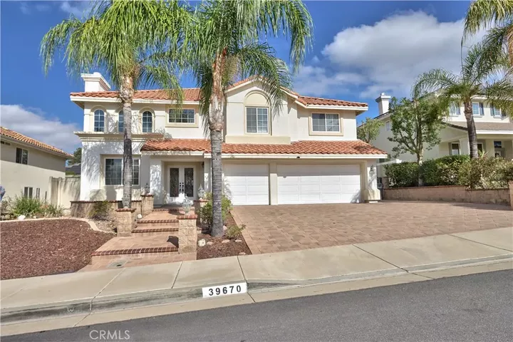 Property Photo:  39670 Via Galletas  CA 92562 