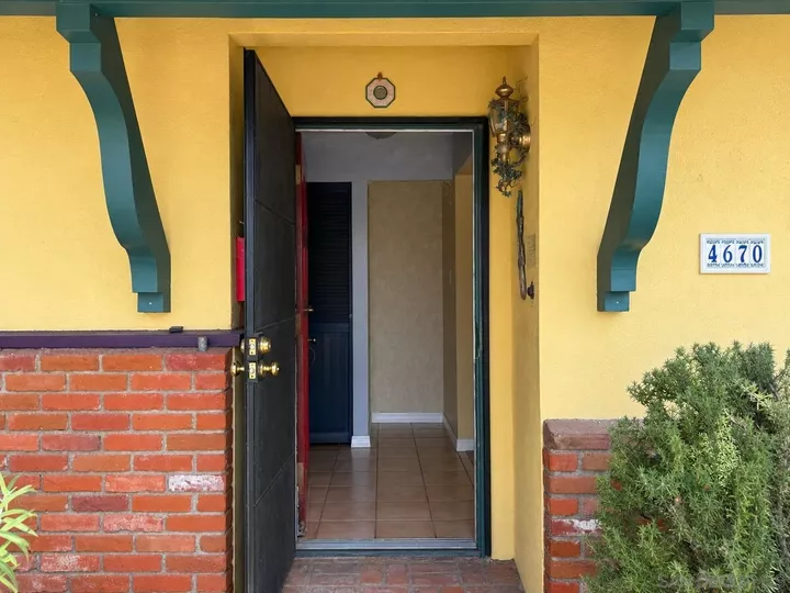 Property Photo: 4670 Mount Etna CA 92117