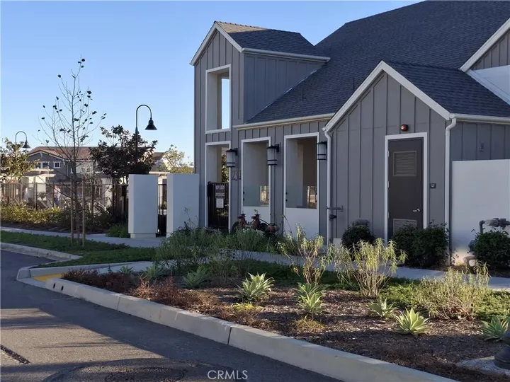 Property Photo: 10776 Telegraph Road CA 93004