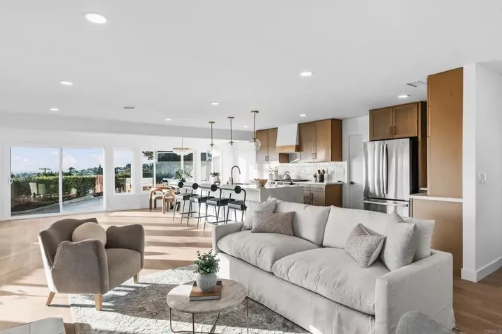 Property Photo:  942 Monterey Court  CA 91911 