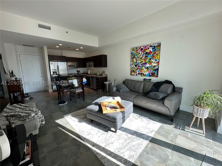 Property Photo:  951 Brickell Ave 1009  FL 33131 