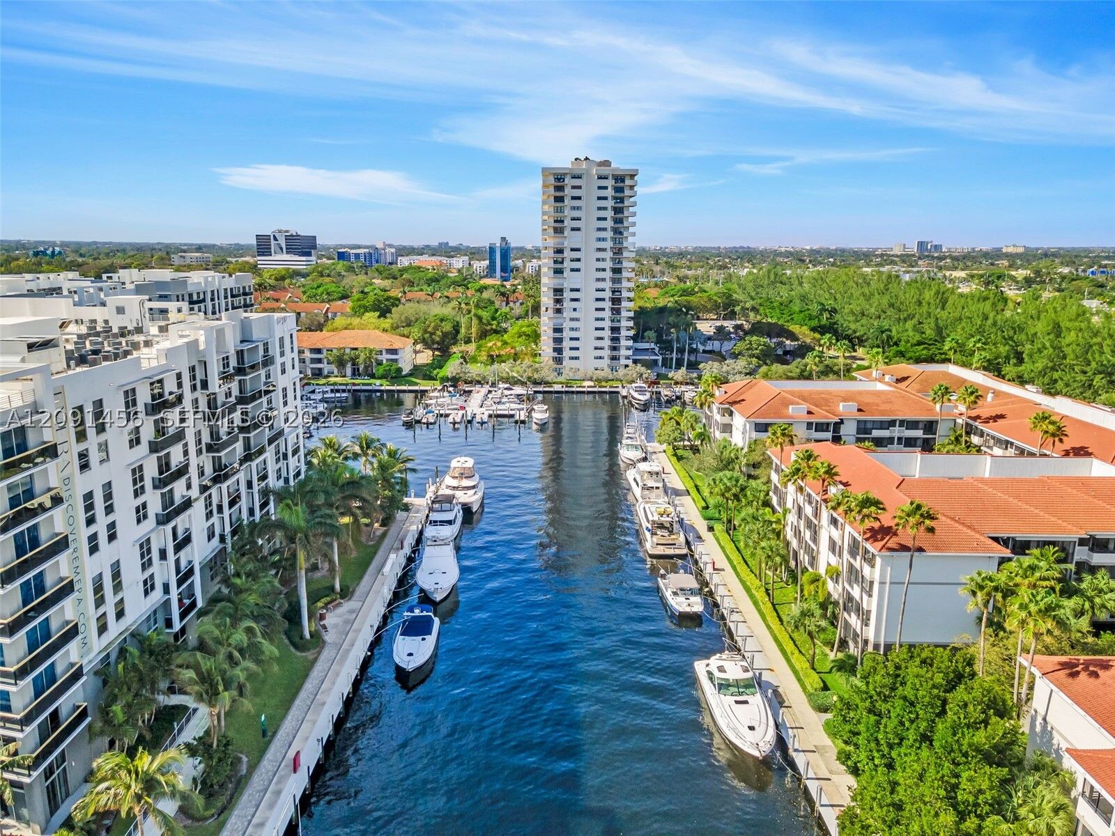 Property Photo: 3200 Port Royale Dr N 205 FL 33308