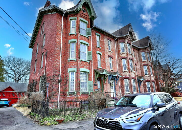 Property Photo:  11 William Street  CT 06401 