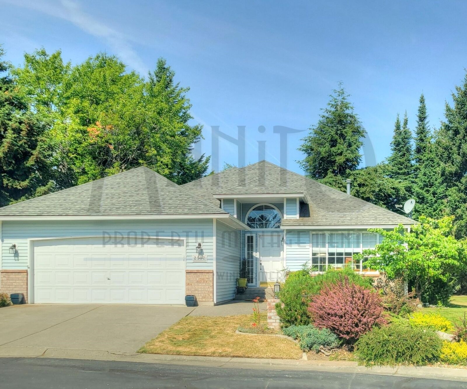 Property Photo: 2502 E 58th Ln WA 99223