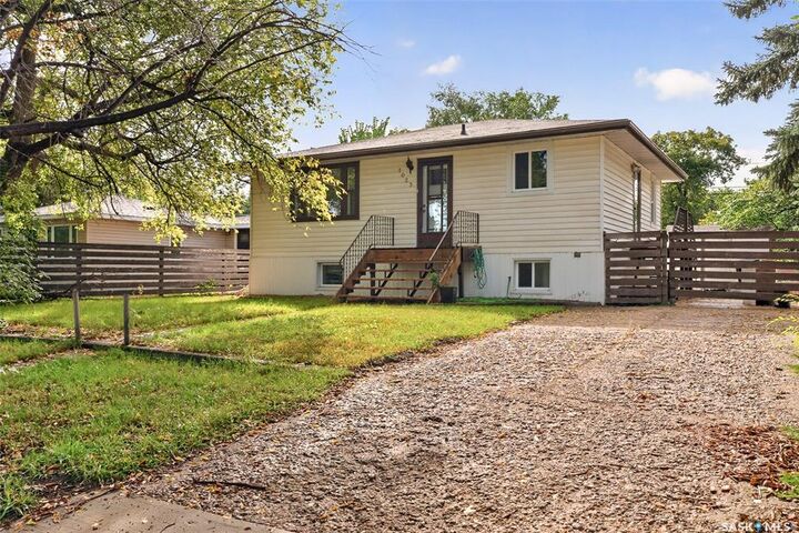 Property Photo:  1023 Coteau Street W  SK S6H 5G3 
