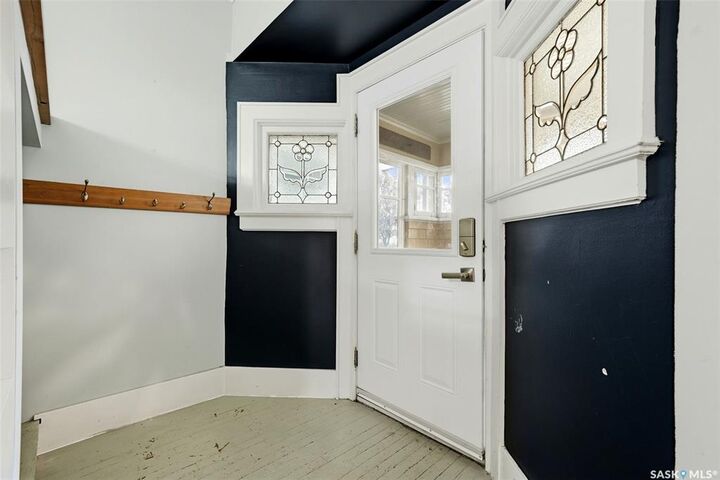 Property Photo:  2256 Angus Street  SK S4T 2A2 