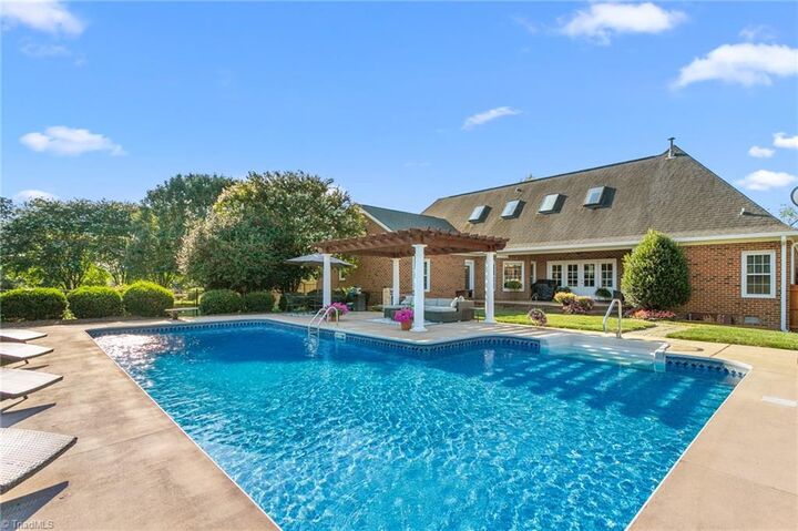 Property Photo:  1473 Altamahaw Union Ridge Road  NC 27217 