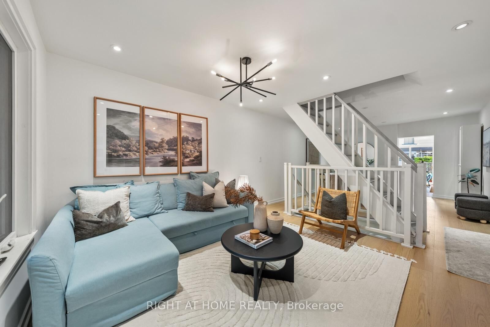 Property Photo: 5 1/2 Luttrell Avenue ON M4C 5E2
