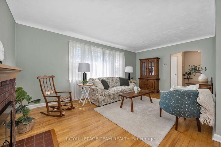Property Photo:  2183 Belair Drive  ON K2C 0X2 