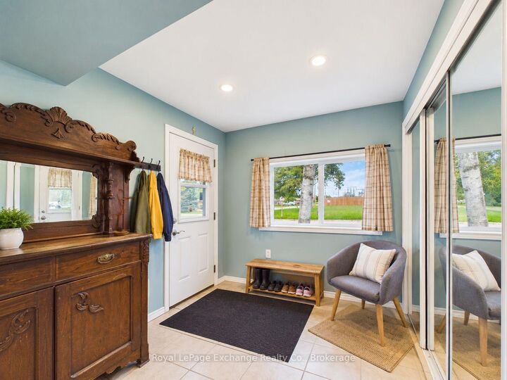 Property Photo: 2 Regina Road ON N0M 1L0