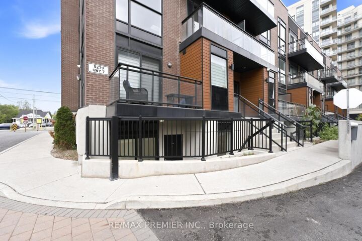 Property Photo:  5279 Highway 7 Road B-1401  ON L4L 0J1 