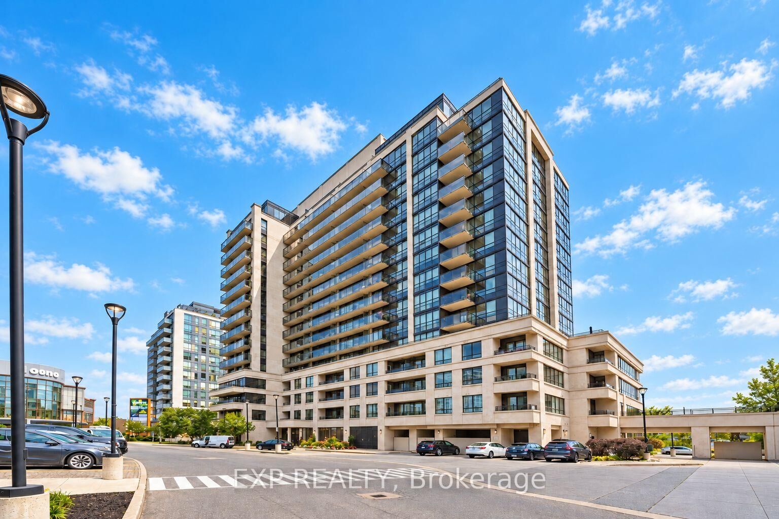 Property Photo: 1 De Boers Drive 612 ON M3J 0G6